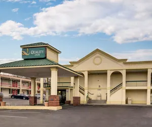 Photo 2 - Quality Inn Takoma Park