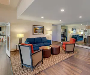 Photo 3 - Comfort Suites Victorville-Hesperia