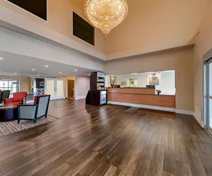 Photo 5 - Comfort Suites Victorville-Hesperia