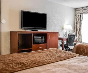 Photo 5 - Spark by Hilton Ann Arbor South