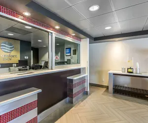 Photo 4 - Comfort Inn Los Angeles near Hollywood