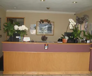 Photo 3 - Great Lakes Inn