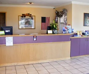 Photo 5 - Great Lakes Inn