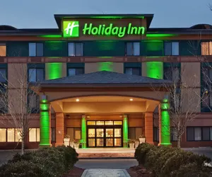 Photo 2 - Holiday Inn Manchester Airport, an IHG Hotel