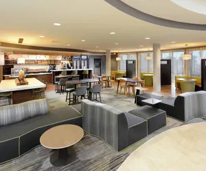 Photo 2 - Courtyard by Marriott Danville