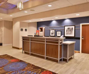 Photo 4 - Hampton Inn & Suites Ann Arbor West