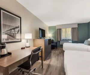 Photo 5 - SureStay Plus Hotel by Best Western Highland Poughkeepsie
