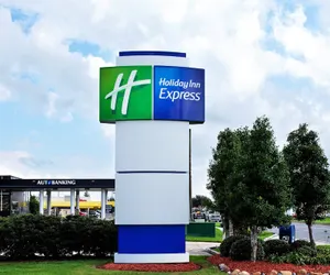 Photo 2 - Holiday Inn Express Harvey-Marrero, an IHG Hotel