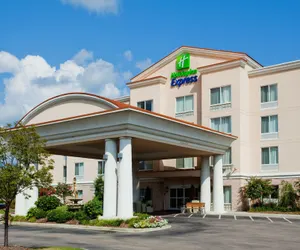 Photo 2 - Holiday Inn Express Hotel & Suites Concord, an IHG Hotel