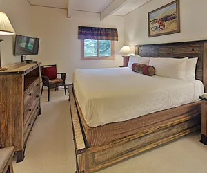 Photo 5 - The Timberline Condominiums
