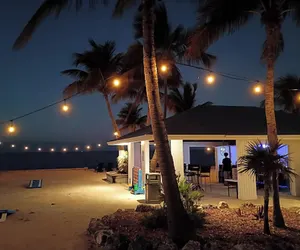 Photo 2 - Banana Bay Resort & Marina