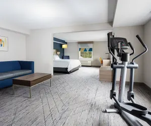 Photo 4 - Holiday Inn Express & Suites Williamsburg by IHG