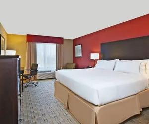 Photo 4 - Holiday Inn Express & Suites Springfield - Dayton Area by IHG