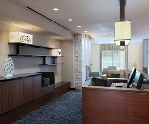 Photo 5 - Fairfield Inn & Suites Fredericksburg