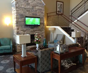 Photo 5 - GrandStay Hotel & Suites