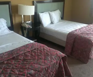 Photo 3 - Naugatuck Motor Lodge