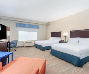 Photo 4 - Hampton Inn & Suites Parkersburg Downtown