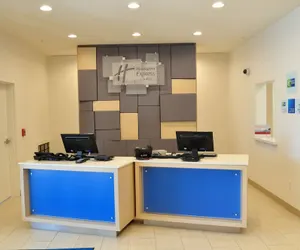 Photo 3 - Holiday Inn Express & Suites Price by IHG