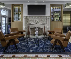 Photo 3 - Hilton Garden Inn Miami South Beach