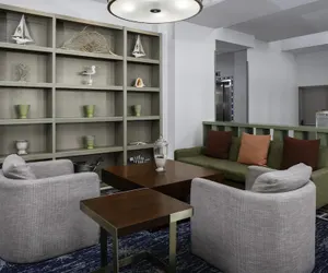 Photo 5 - Hilton Garden Inn Miami South Beach