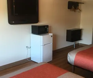 Photo 3 - Motel 6 Bremerton, WA