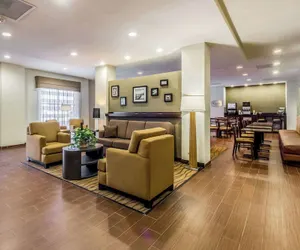 Photo 2 - Sleep Inn & Suites Jourdanton - Pleasanton