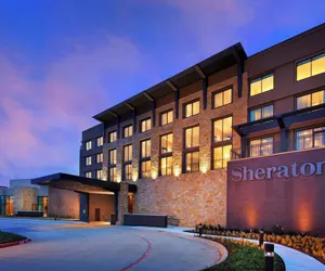 Photo 2 - Sheraton McKinney Hotel