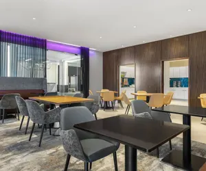 Photo 5 - Residence Inn New York The Bronx At Metro Center Atrium