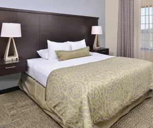 Photo 5 - Staybridge Suites Rochester - Commerce Dr NW by IHG