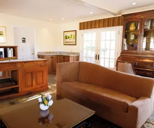 Photo 4 - El Bonita Motel