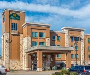 Photo 2 - La Quinta Inn & Suites by Wyndham Houston Humble Atascocita