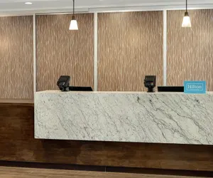 Photo 5 - Homewood Suites by Hilton Burlington
