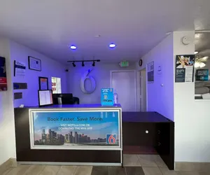 Photo 5 - Motel 6 Orange, CA - Anaheim