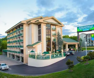 Photo 2 - Pigeon River Inn