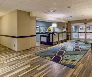 Photo 3 - Hampton Inn Hibbing