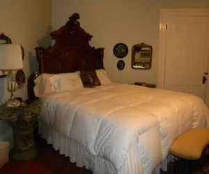 Photo 5 - Shadowlawn Bed & Breakfast