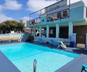 Photo 2 - Pismo Beachwalker Inn & Suites
