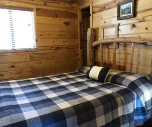 Photo 4 - Mountain View Lodge & Cabins