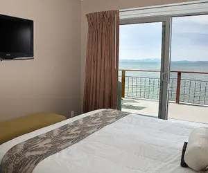 Photo 4 - Beachcomber Inn