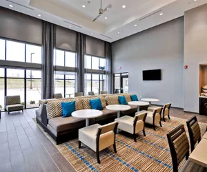 Photo 2 - Homewood Suites by Hilton Cincinnati/West Chester