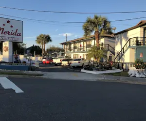 Photo 2 - Merida Inn and Suites