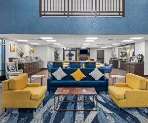 Photo 4 - Comfort Suites Near Casinos Norwich-Uncasville CT