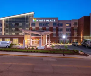 Photo 2 - Hyatt Place Bowling Green