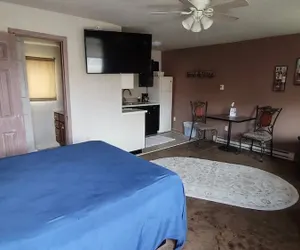 Photo 5 - True North Motel