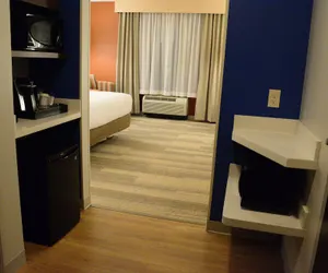 Photo 3 - Holiday Inn Express & Suites Lexington Park-California, an IHG Hotel