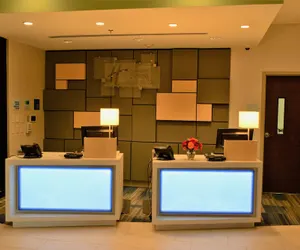 Photo 3 - Holiday Inn Express & Suites Lexington Park-California by IHG