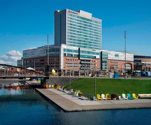 Photo 2 - Buffalo Marriott at LECOM HARBORCENTER