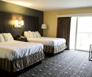 Photo 5 - Fairbanks Inn