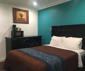 Photo 3 - Crenshaw Inn Motel