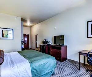 Photo 5 - Cobblestone Inn & Suites - Cambridge